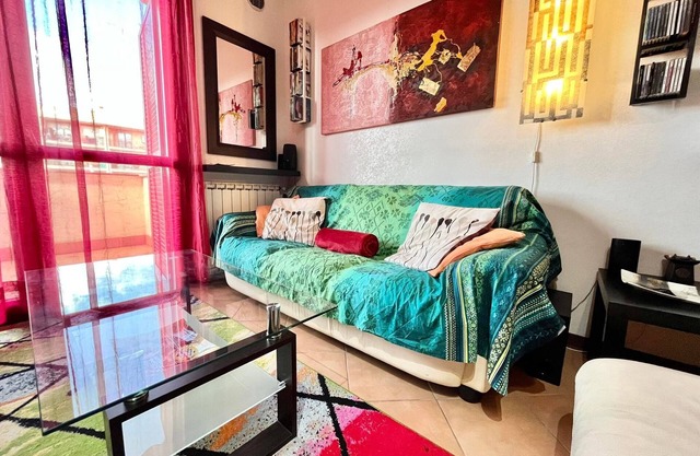 NEW ! HELLY HOUSE ROMA!