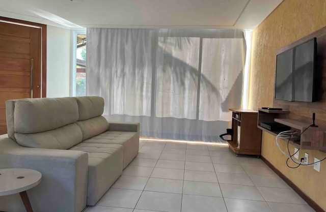 New house with swimming pool, barbecue near the beach