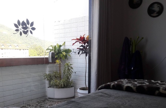 New - Kitnet with balcony on top in Teresópolis