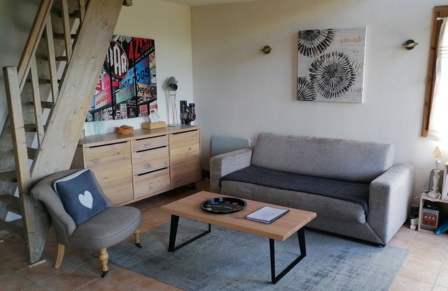 New: Les Coches/La Plagne; Superb 5* apartment, 5/6p, with panoramic views