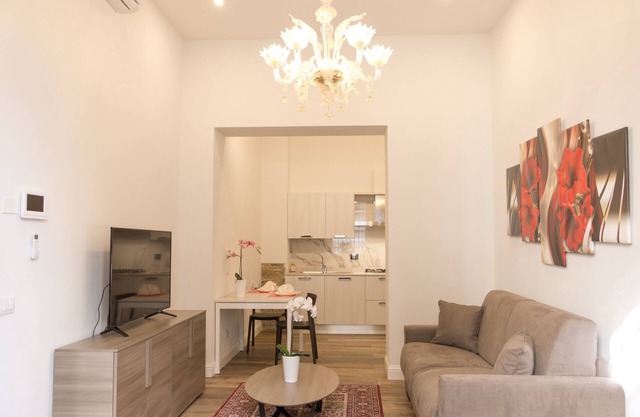 NEW Listing, Casanova Lux Ground Floor Apt