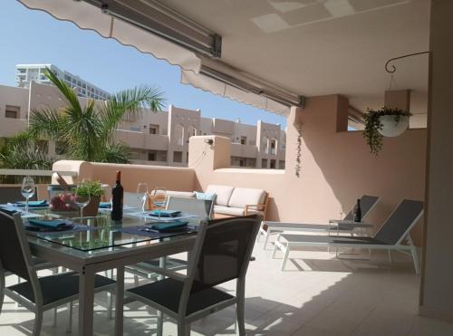 NEW ! Luxury Apartment, 32 m2 Terrace in the Sun, Pool View