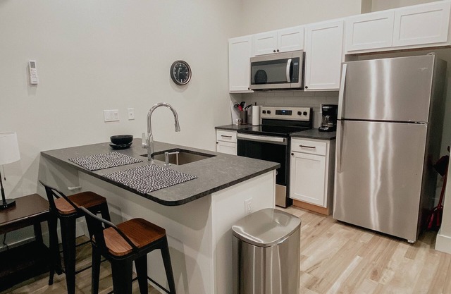 NEW Luxury Loft in Historic Downtown, The Jovie!