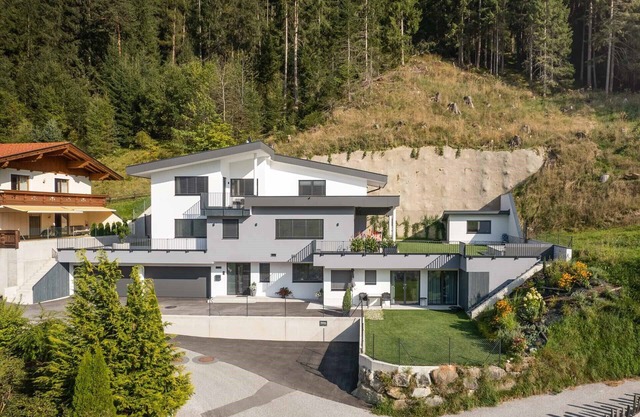 New, modern holiday apartment in the district of Kampl in Neustift in the Stubaital