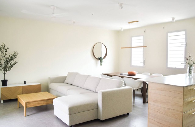 New Modern 3-bedroom apartment in Sint Maarten
