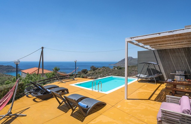 New Modern Villa Mirthios Panorama with Private Pool and BBQ.