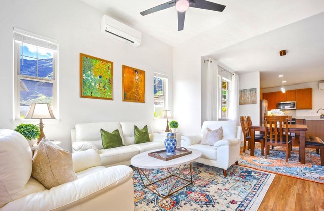 New Mountainside Home Near Spectacular Beaches