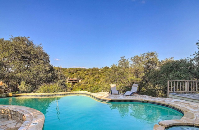 NEW! Spacious Spicewood Lakefront Home w/ Balcony!