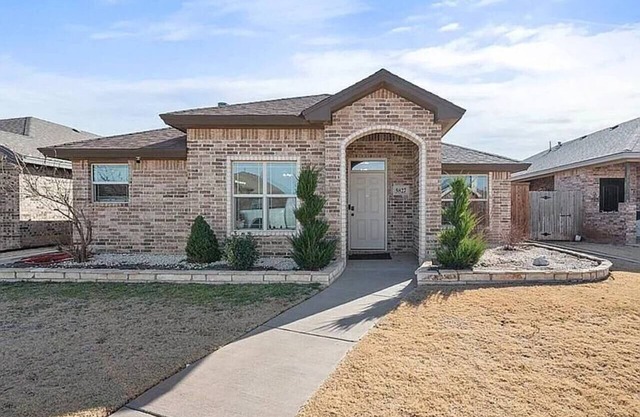 NEW Spark Getaways: The Distinguished Buffalo