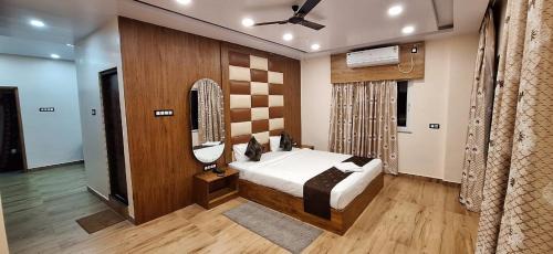 New Sun International & Banquet Hall