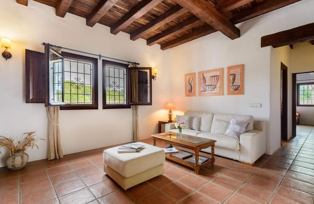 New! Villa Can Curreu