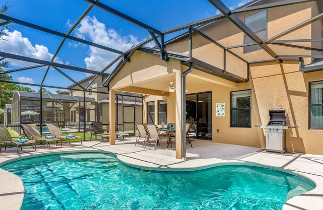 New Villa Conroy 4 BR w/POOL near Disney