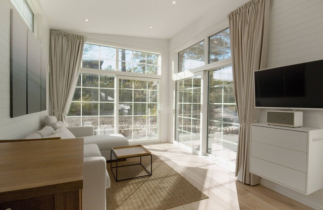 Newly built guest house near nature and the sea