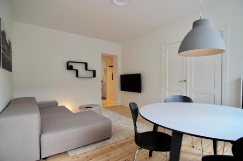 Newly refurbished 2-BR apartment in Amager - 191