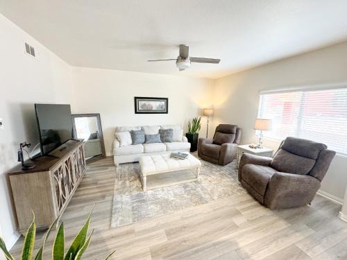 Newly Renovated Condo