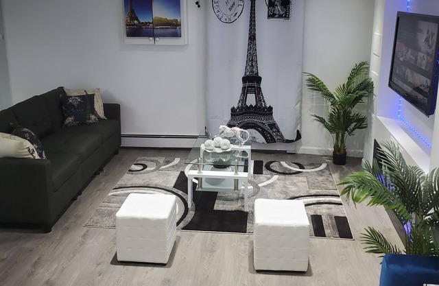 Newly Renovated one bedroom basement in Valley Stream NY