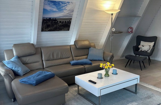 Newly renovated "Wohlfühlhaus Damp" for 5 people, with sauna, WLAN, quiet location