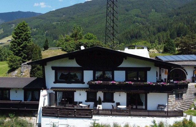 Nice apartment for 5 people with TV, terrace and panoramic view
