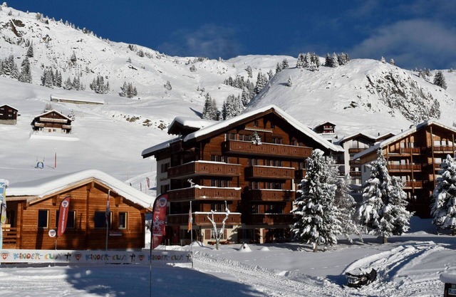 Nice apartment for 4 guests with WIFI, TV and balcony
