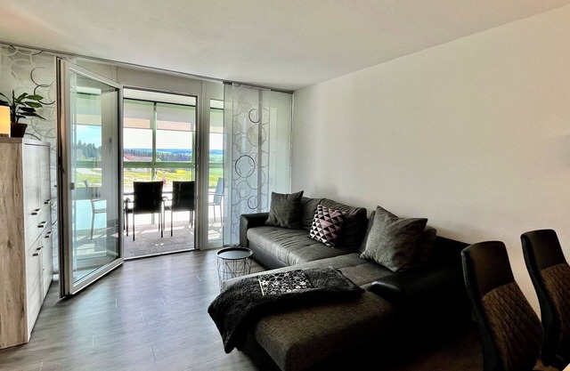 Nice apartment for 4 people with WIFI, pool, TV, balcony and panoramic view