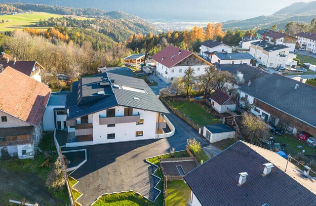 Nice apartment for 4 guests with WIFI, TV and patio