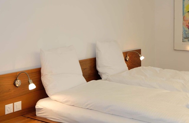 Nice apartment for 4 people with WIFI, TV, balcony and pets allowed