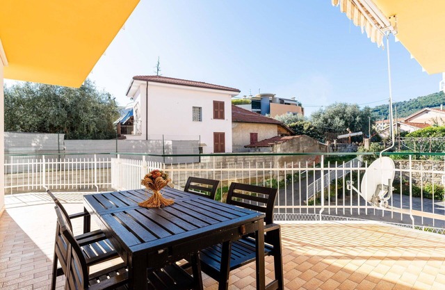 Nice apartment for 6 guests with WIFI, balcony and pets allowed