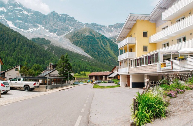 Nice apartment for 6 people with WIFI, TV, terrace, pets allowed and panoramic view