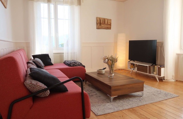 Nice apartment for 6 people with WIFI, TV, panoramic view and parking