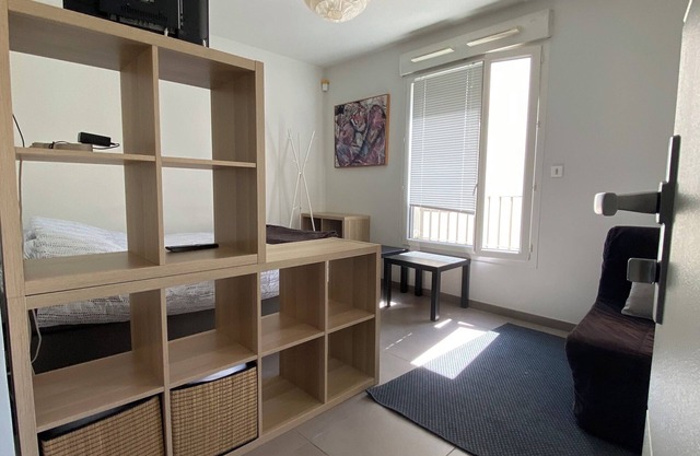 Nice Apartment in fabulous Lyon with Balcony
