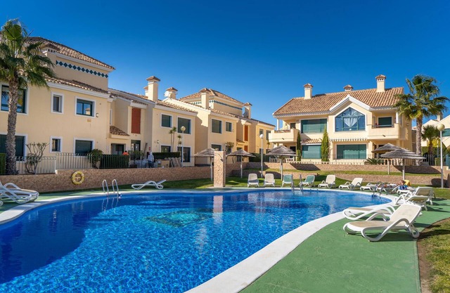 Nice apartment in Orihuela with WiFi