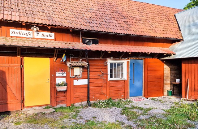 Nice apartment in Vedum with WiFi