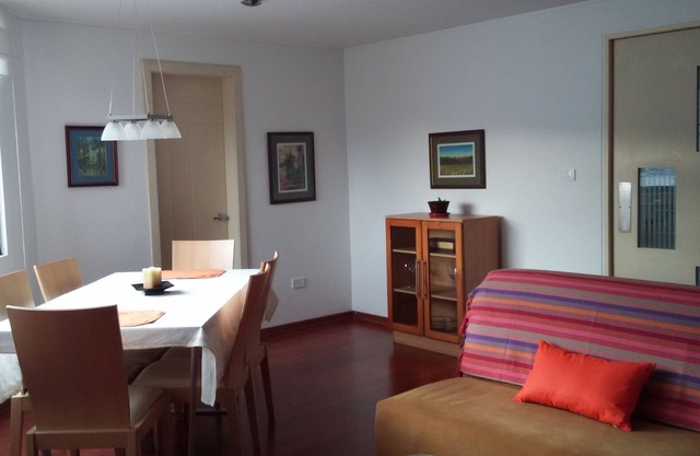 Nice apartment with a pretty sight and very close to Habitat III events
