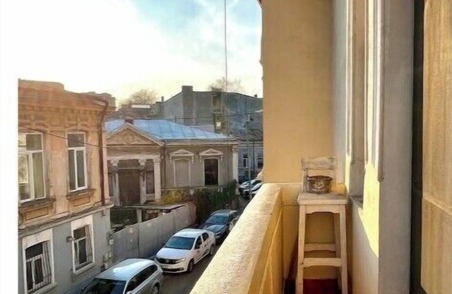 NIce Flat in Villa Near Old Townn