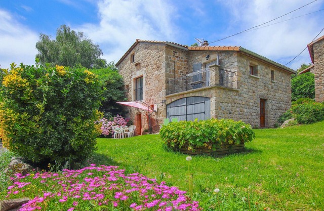 Nice home in Saint-Pierre-de-Colomb