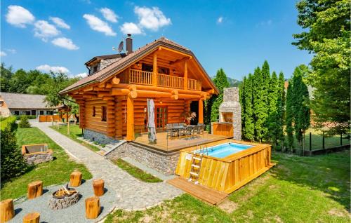 Nice Home In Brod Na Kupi With Sauna