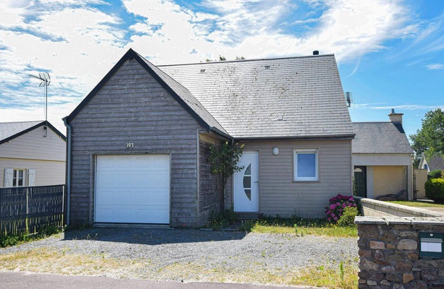 Nice home in Créances with WiFi