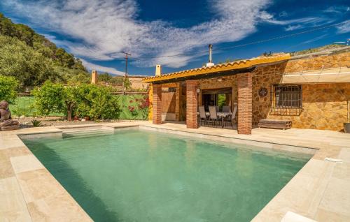 Nice Home In El Pinar