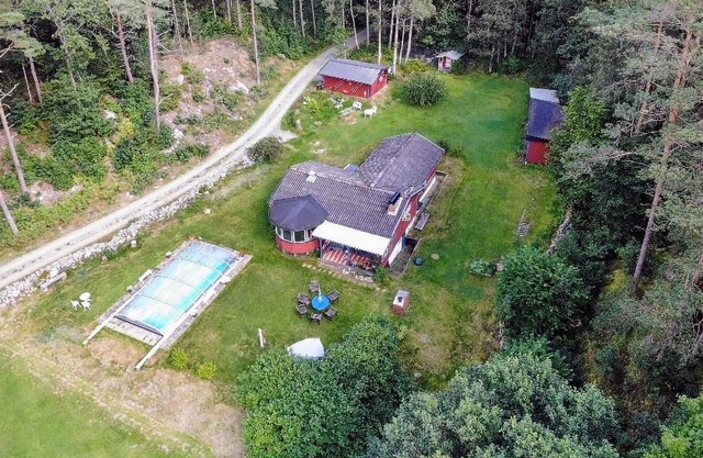 Nice home in Romelanda with sauna