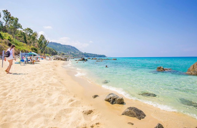 Nice home in Zambrone with house sea view