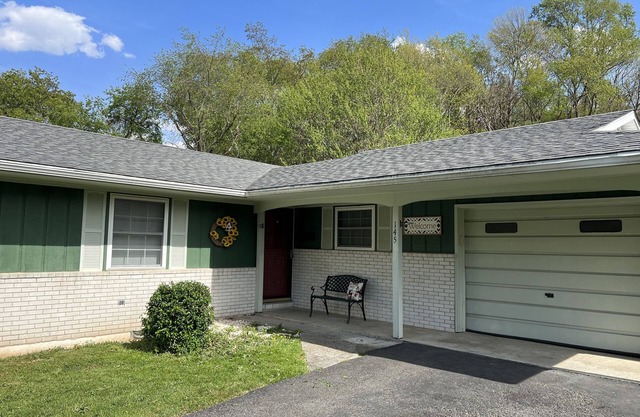 Nice home under 3 min. to the Back of the Dragon Center & downtown Tazewell.