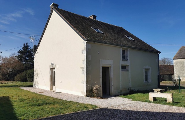 Nice house for 10 people in a quiet area with jacuzzi