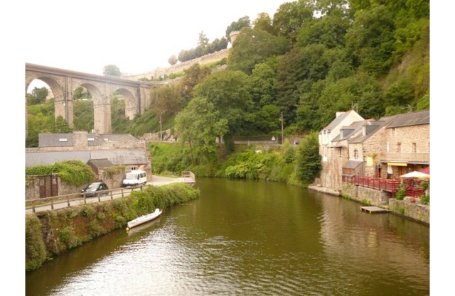 Nice house near Dinan, the countryside close to the sea
