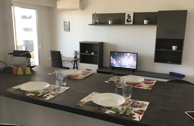 NICE Mont Boron. Large furnished studio renovated!