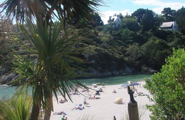 Nice quiet house, only a few yards away from the Rospico beach