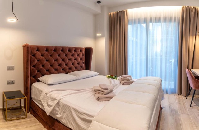 Nicolas Centrale-Smart City Suites