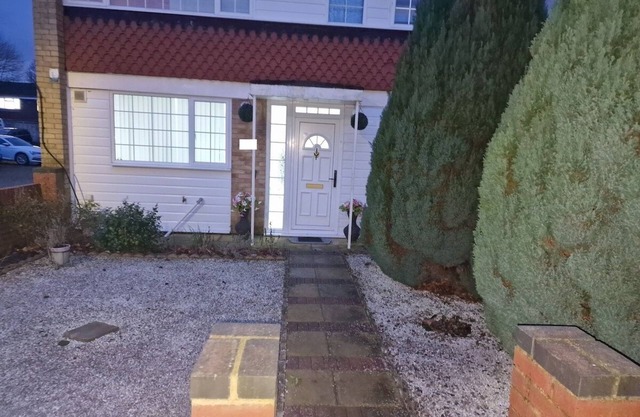 NightRest Homes Hemel Hempstead 4 Bedroom 2 Toilet
