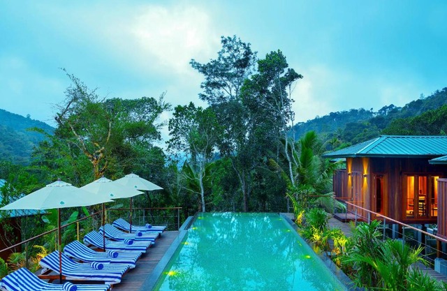 Niraamaya Retreats Cardamom Club