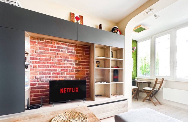 Nomad Friendly | Fast Wi-Fi | Kitchen | AC