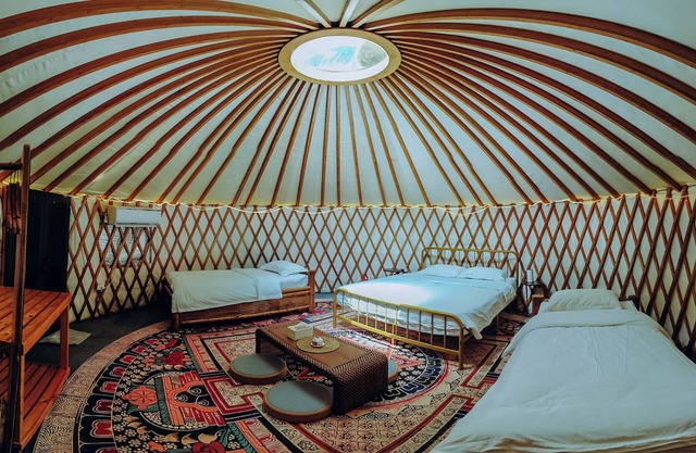 Nomad Yurts